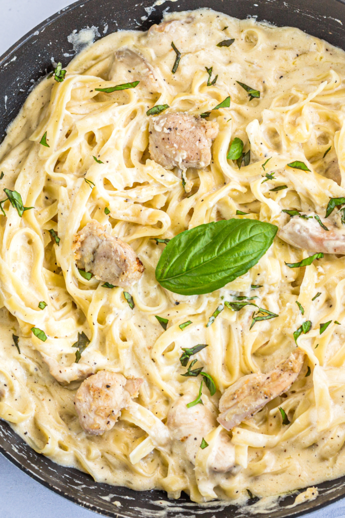 Keto Chicken Alfredo